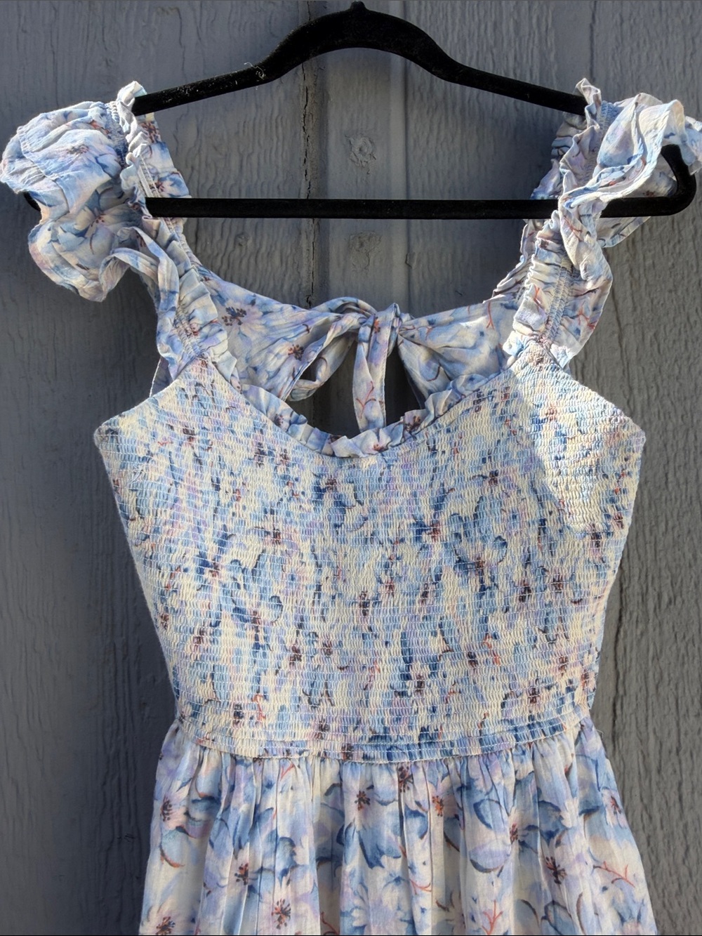 American Eagle Light Blue Floral Smocked Maxi Dress with Ruffle Straps Size: S - Picture 5 of 9
